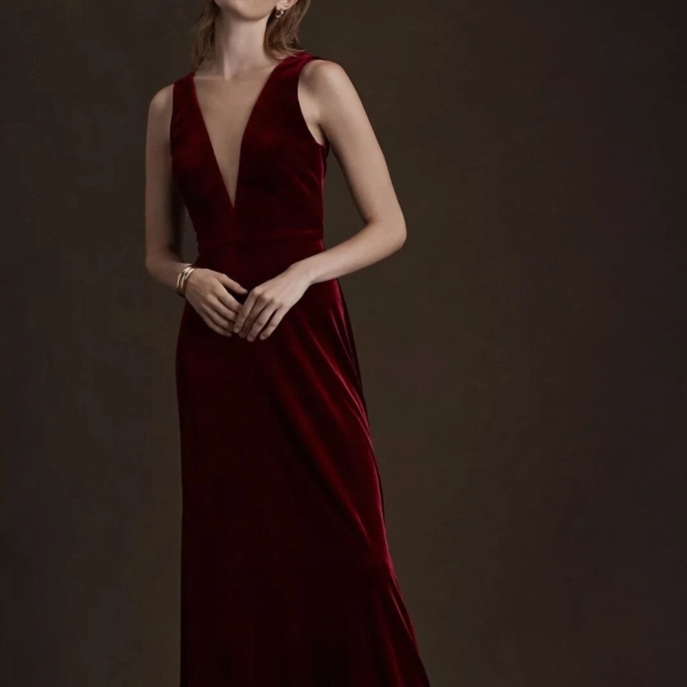 Jenny YOO Elegant Burgundy Evening Gown